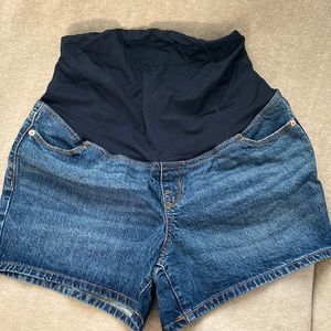 Isabel Maternity midi jean shorts